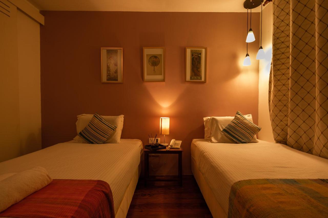Spices Hotel George Town Exteriör bild