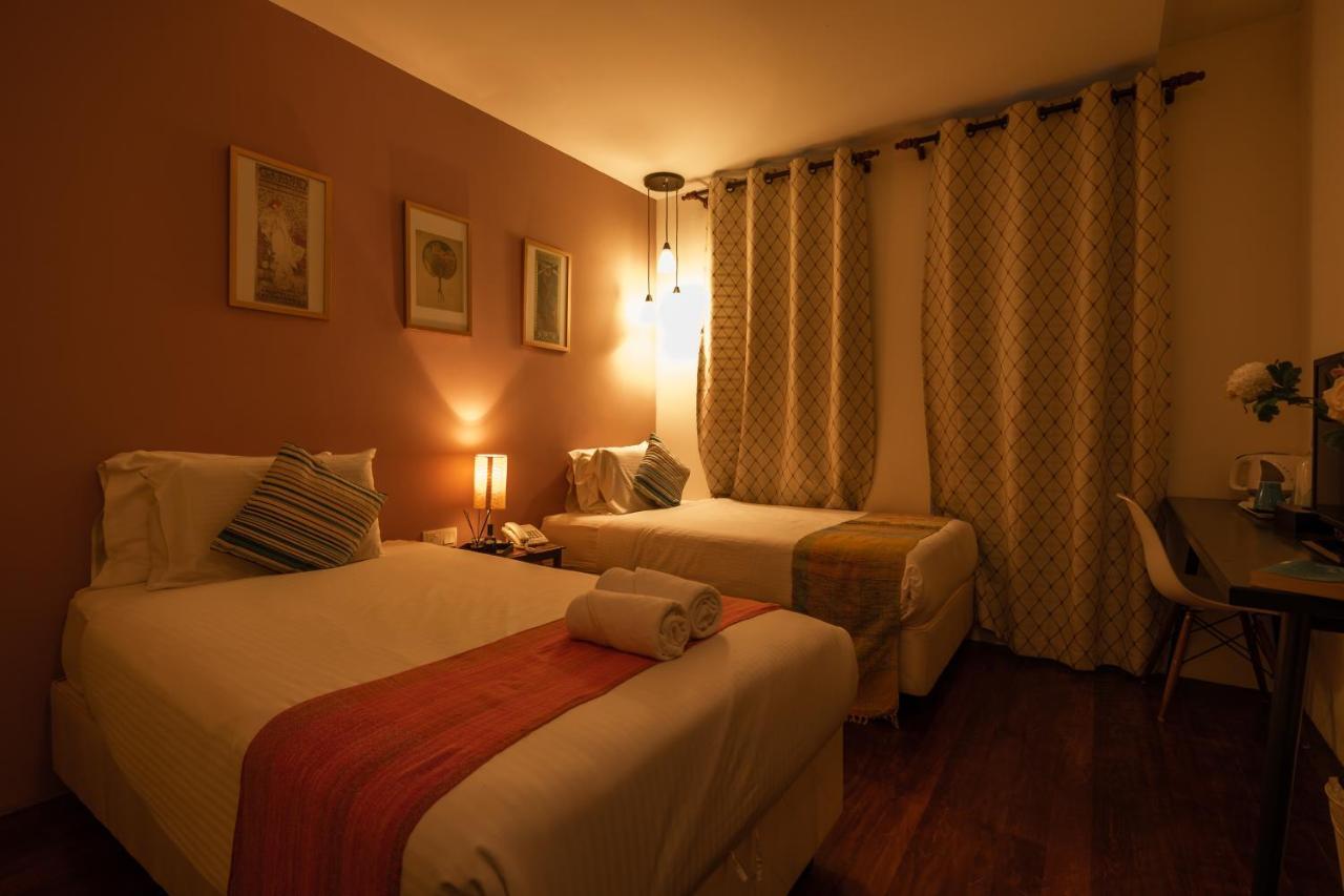 Spices Hotel George Town Exteriör bild