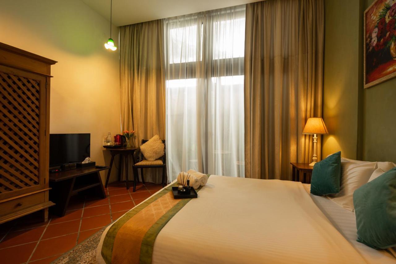 Spices Hotel George Town Exteriör bild