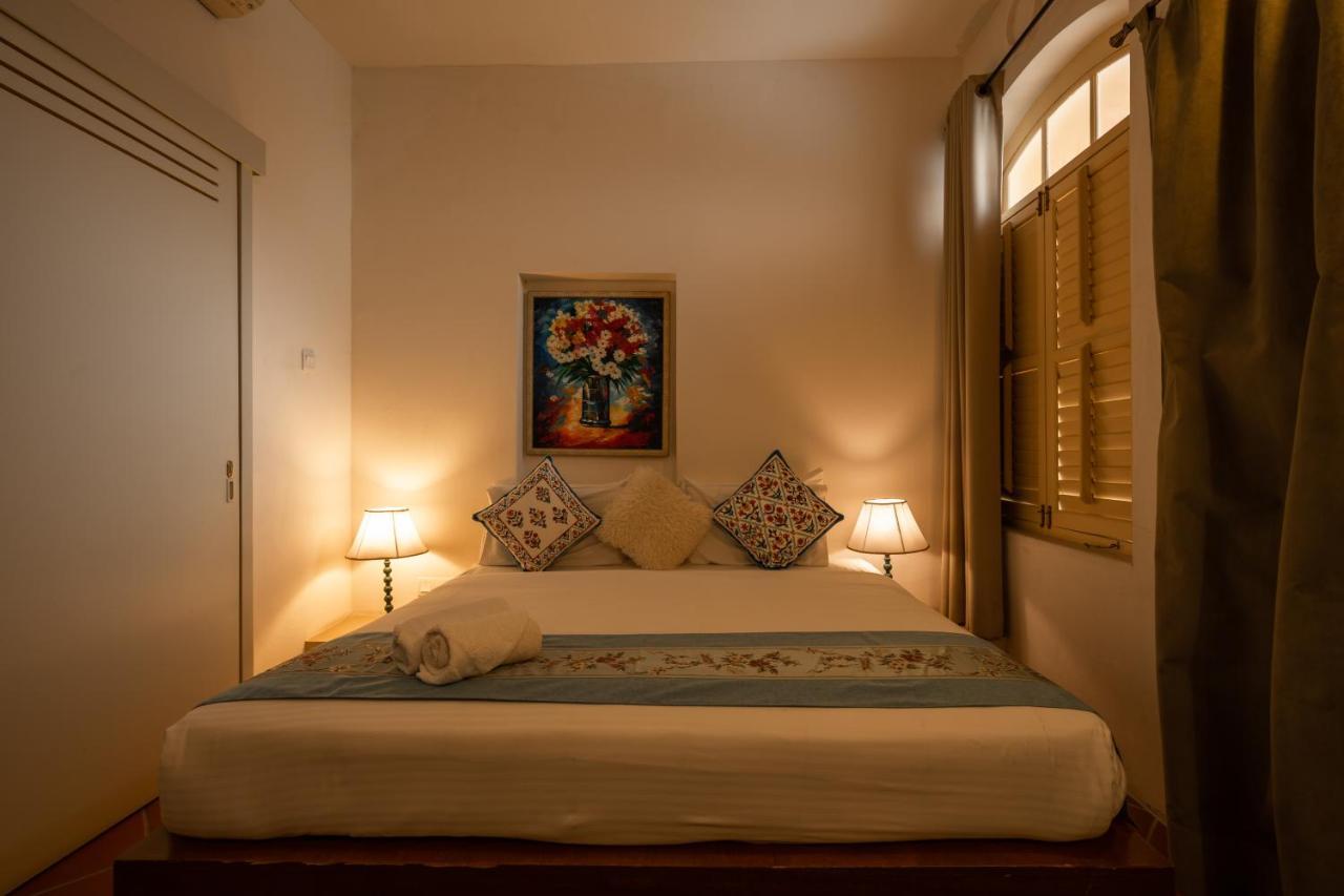 Spices Hotel George Town Exteriör bild