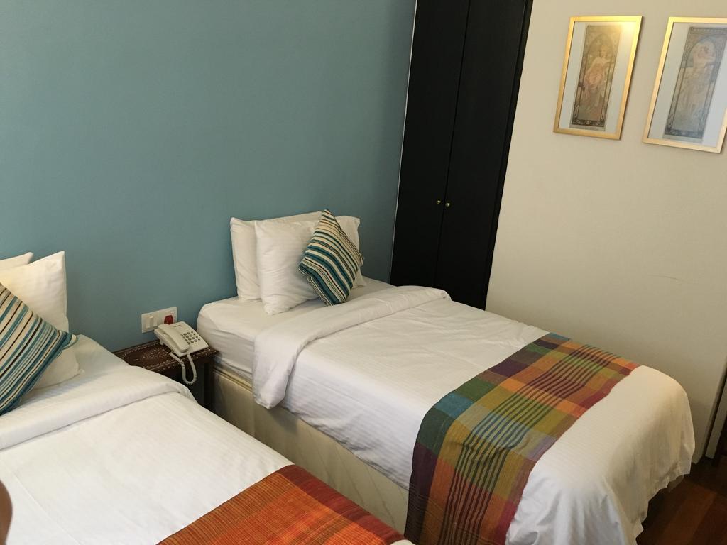 Spices Hotel George Town Exteriör bild