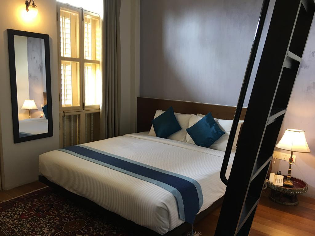 Spices Hotel George Town Exteriör bild
