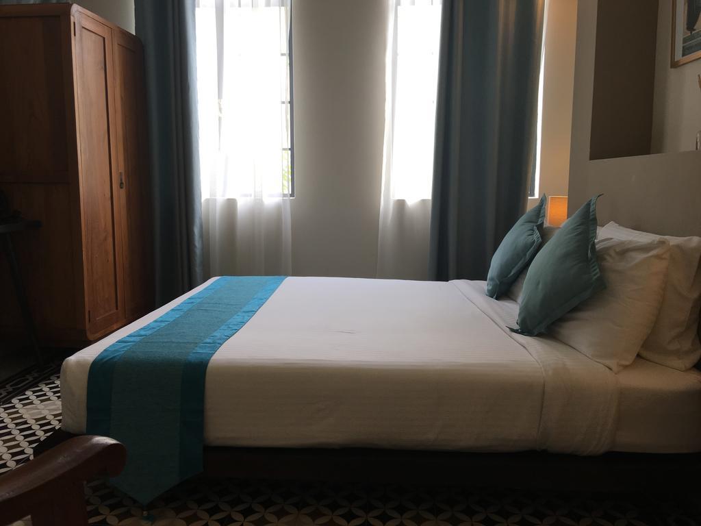 Spices Hotel George Town Exteriör bild