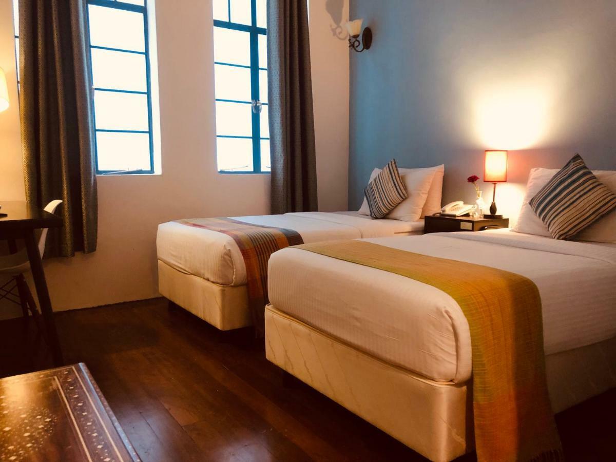 Spices Hotel George Town Exteriör bild